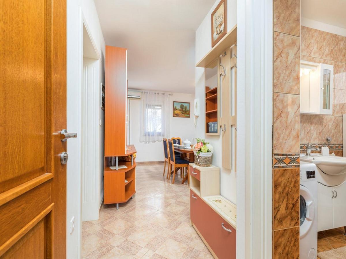 Apartment Dana Fažana Exterior foto